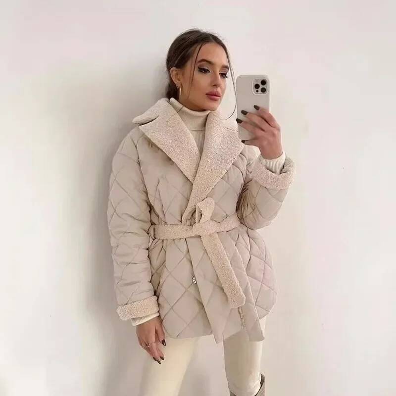 Elegant Quilted With Faux Fur  – обзор и цена Street Fashion England